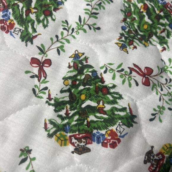 Vintage Christmas Place Mats 13”x19” Oval Green Trim Set Of 4 Reversible Quilted - Picture 2 of 9